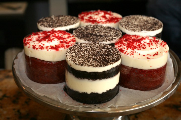 Red velvet cake sam-12