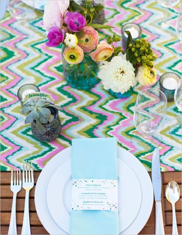 multi color chevron table linens chevronweddingdetails (15)