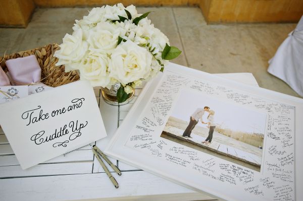 classic san diego wedding, guest book, pajmina, calligraphy, white roses