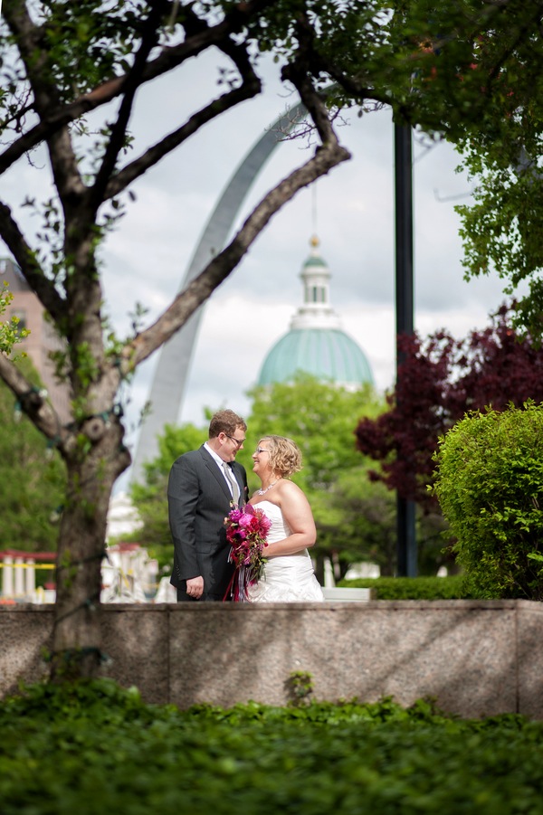 bride and groom, city center, st louis, newlyweds