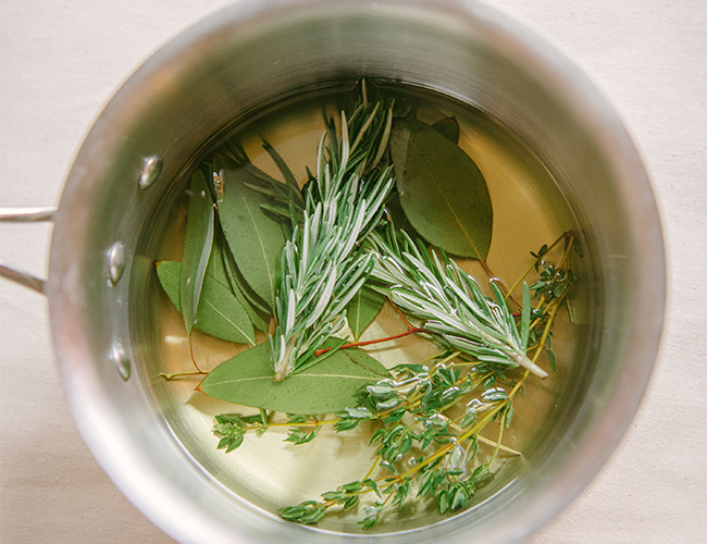 DIY Wedding Favor: Herb Infused Salt Scrub