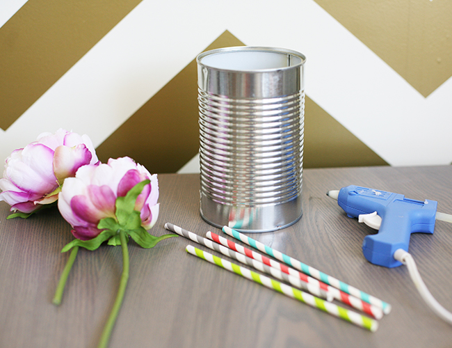 Straw Vase DIY