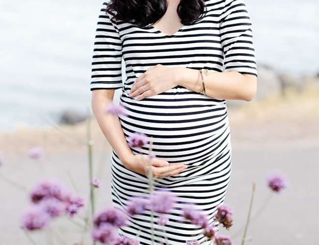 Coastal Striped Maternity Session - Baby Blog