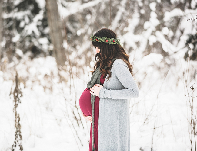 Winter Woodland Maternity Photos