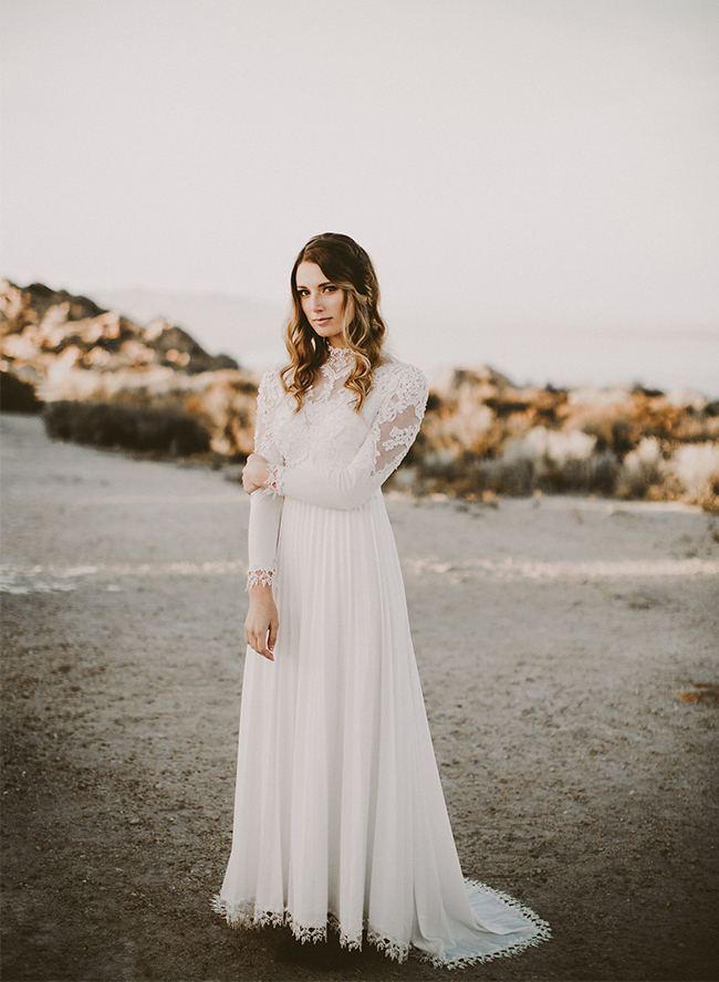 Vintage Lakeside Elopement - Inspired by This