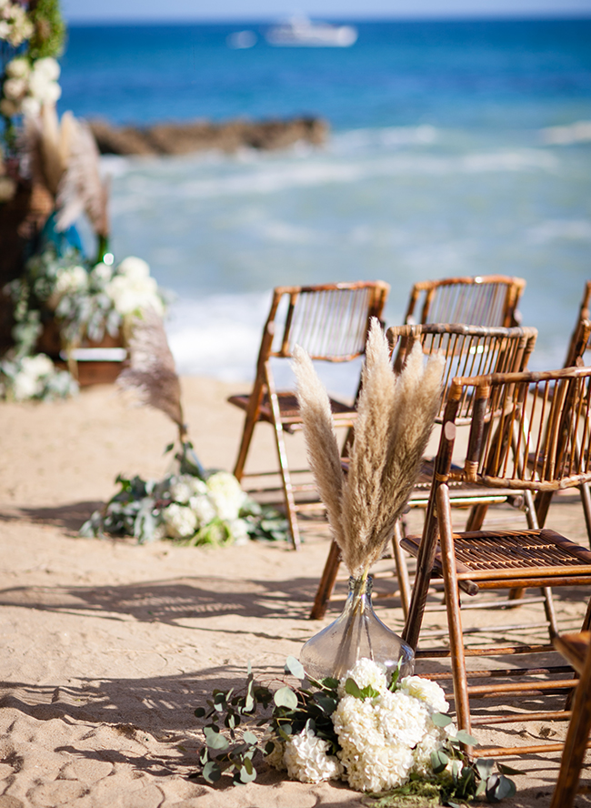 21 Spectacular Beach Weddings - Inspired by This