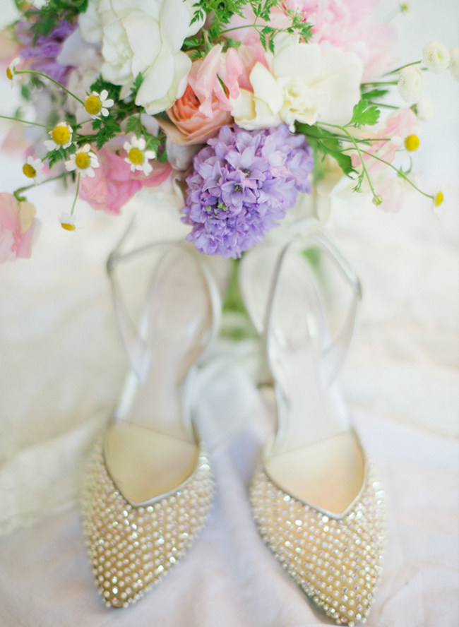25 Pastel Wedding Details for a Spring Wedding - Inspired by This