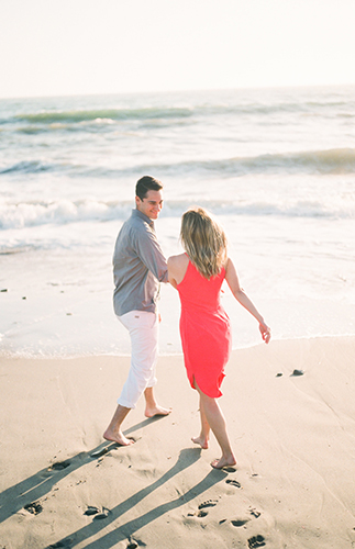 Romantic & Stylish Engagement Photo Inspiration - Inspired by This