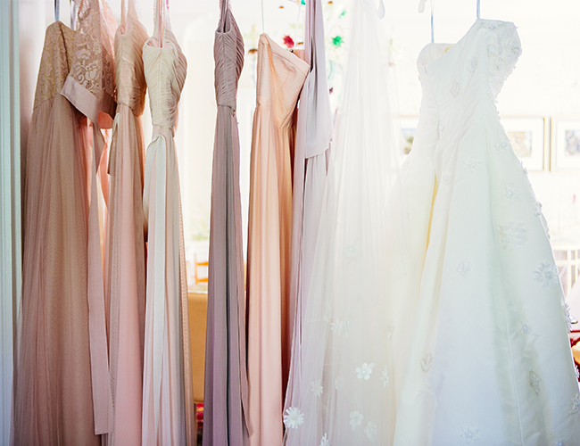 23 White and Neutral Weddings that Stand Out from the Crowd - Inspired by This