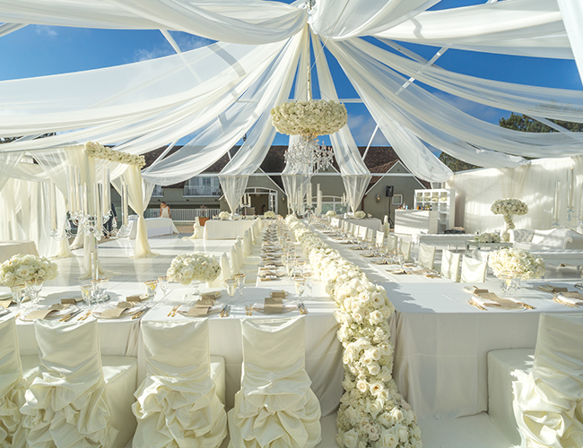 23 White and Neutral Weddings that Stand Out from the Crowd - Inspired by This