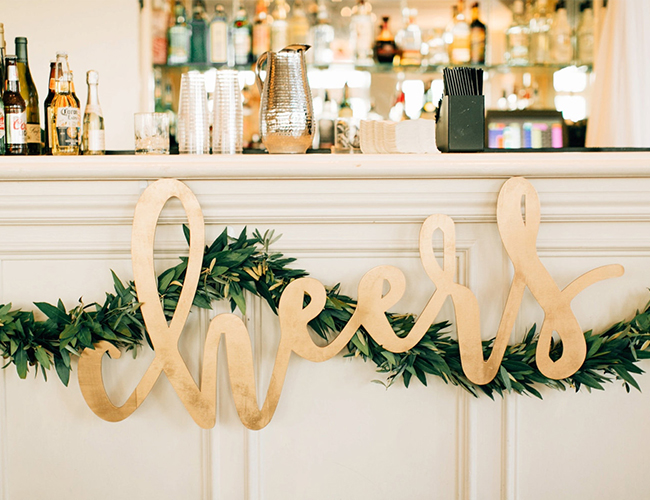 10 Signs You Have to Have at Your Wedding - Inspired by This