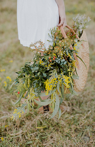 A Rustic Fall Picnic Get Together - Inspired by This