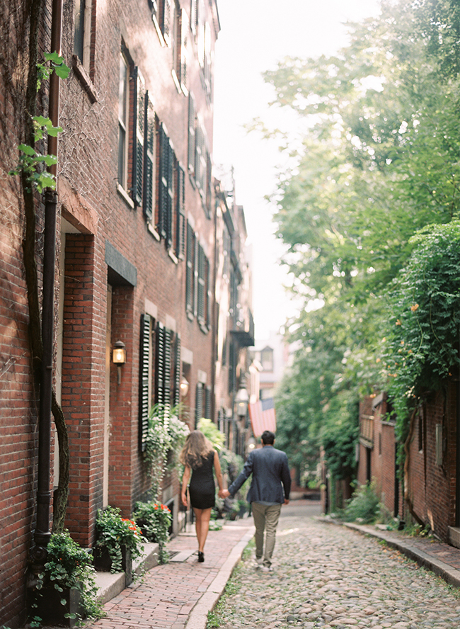 A Classic Engagement Session in Boston - Inspired by This