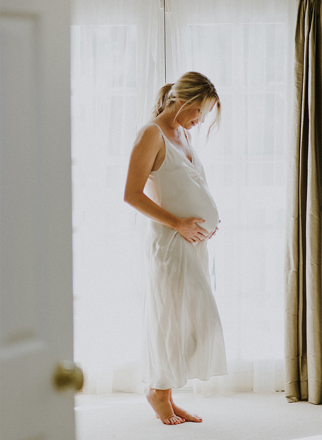 Fashionable Maternity Photos at Home - Inspired by This