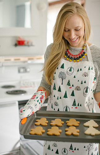 Mother Daughter Holiday Cookie Decorating Party - Inspired by This