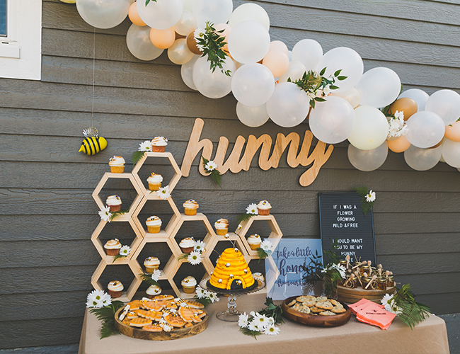 DIY Honey Bee Theme Birthday Party decoration ideas Simple & Easy Birthday  Decoration Ideas at home 