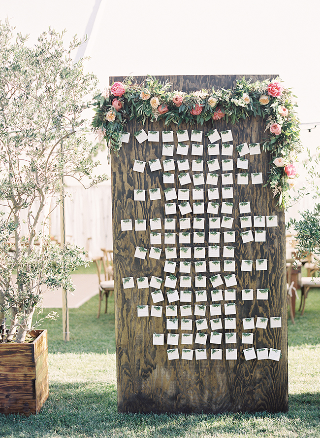 23 Creative Escort Card Displays Inspired By This