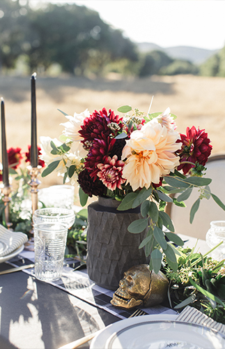 Moody Fall Table