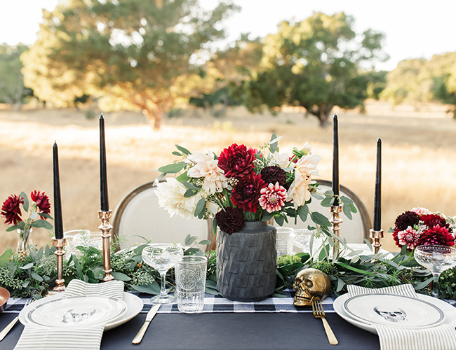 Moody Fall Table