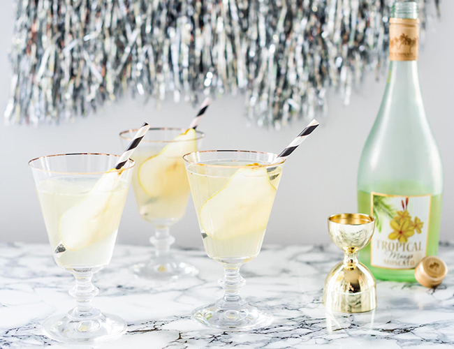 4 Pretty Cocktail Recipes for the Holidays