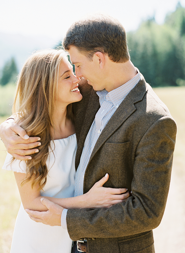 Mountaintop Engagement Photos 