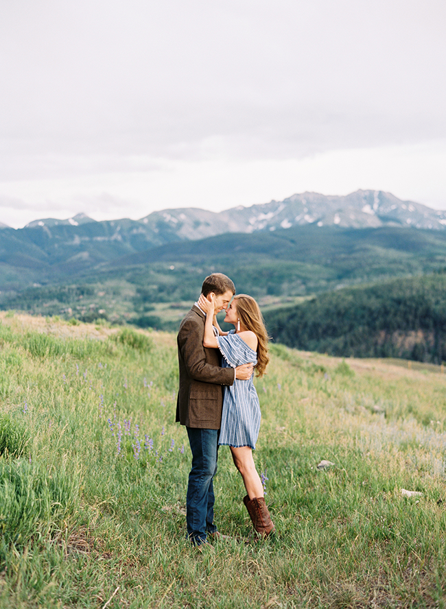 Mountaintop Engagement Photos 