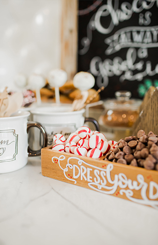 DIY Holiday Hot Chocolate Bar