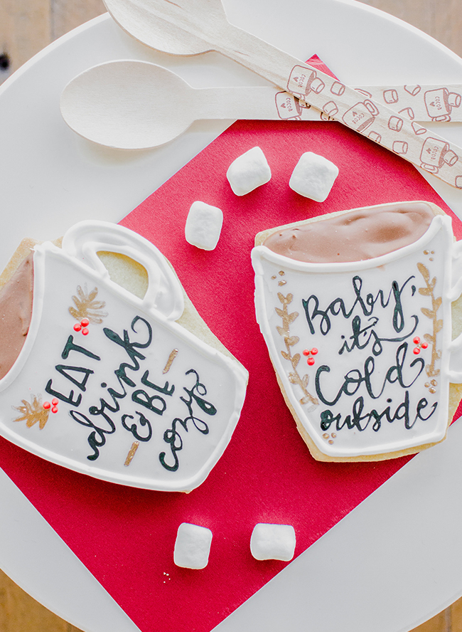 DIY Holiday Hot Chocolate Bar