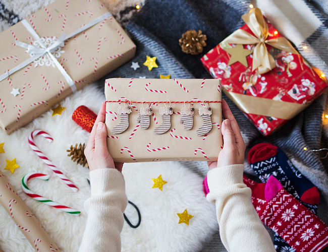 52 Easy Gift Wrapping Ideas for Christmas — How to Wrap a Gift