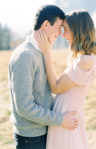 Engagement Photos in Yosemite