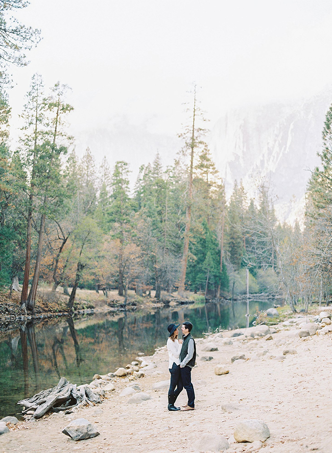 Engagement Photos in Yosemite