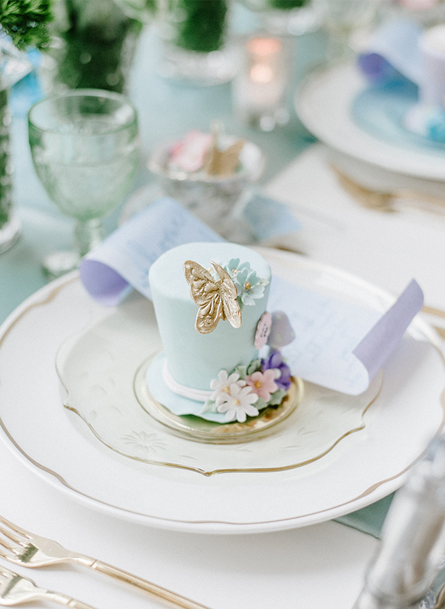 An Elegant “Alice in Wonderland” Bridal Shower – Royal Table