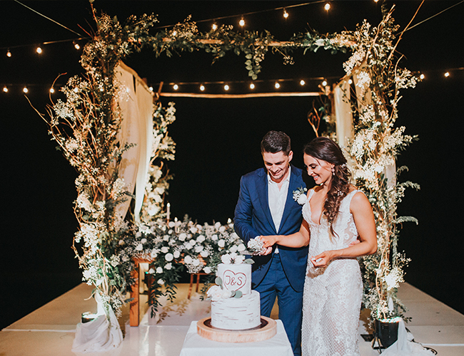 Elegant Beachfront Wedding in Bali