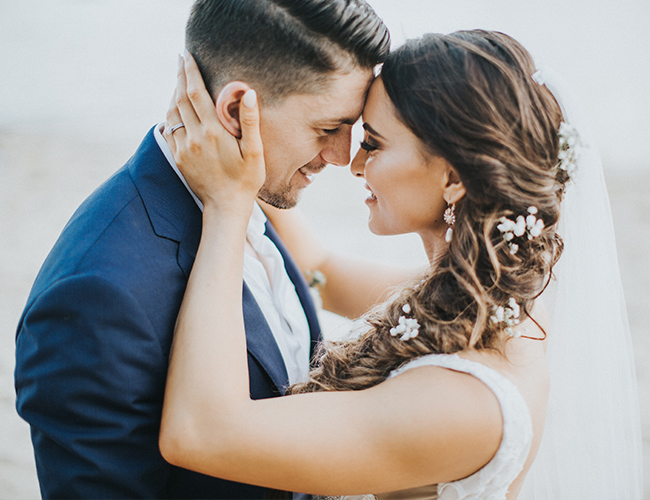 Elegant Beachfront Wedding in Bali