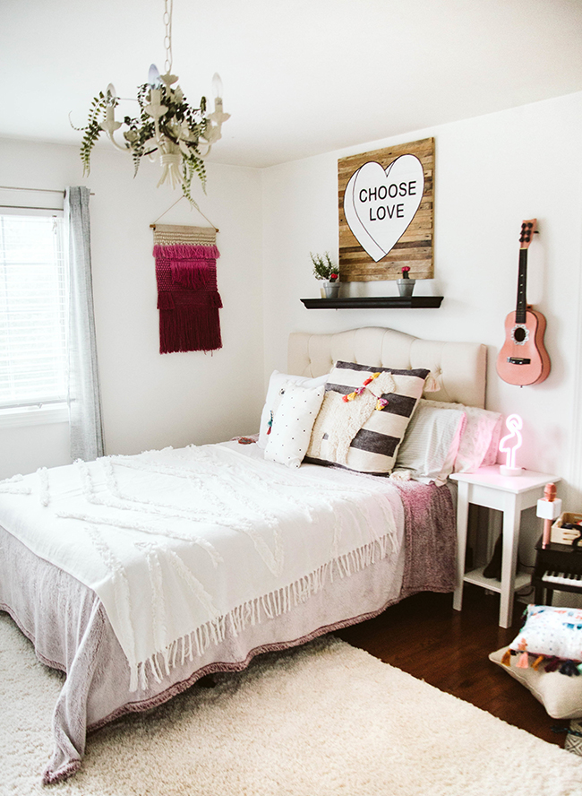 Girl's Dreamy Boho Bedroom