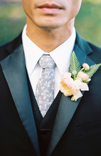 Modern Tropical Wedding Inspiration in Hawaii