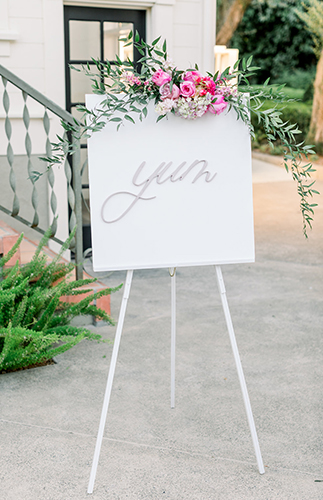 Feminine Fuchsia Wedding Inspiration