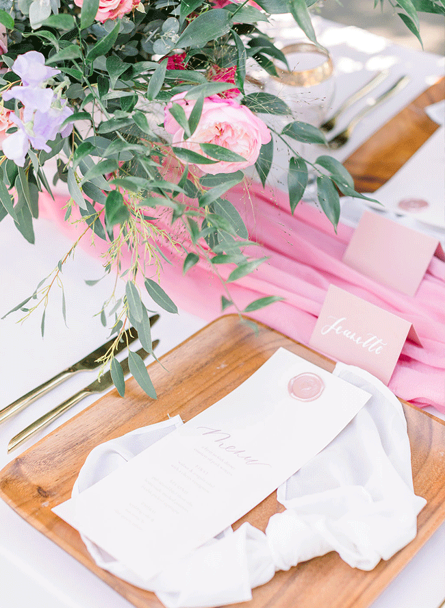 Feminine Fuchsia Wedding Inspiration