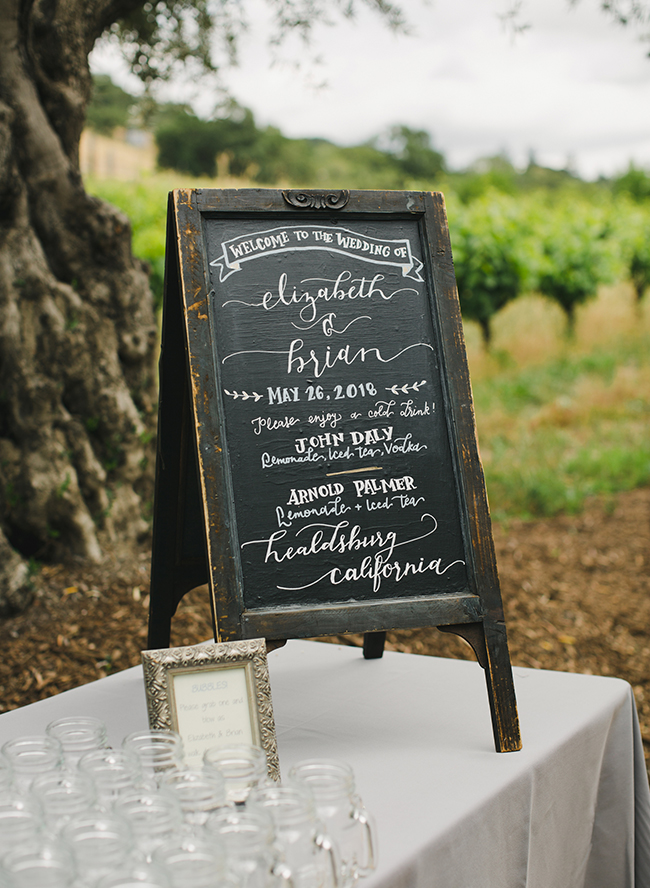 Natural Wedding Full of Greenery