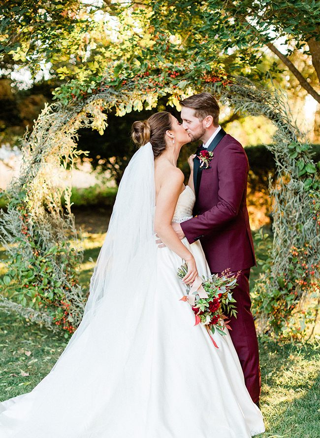 Elegant Burgundy Wedding Inspiration