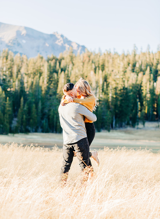 Romantic Mountainside Love Shoot