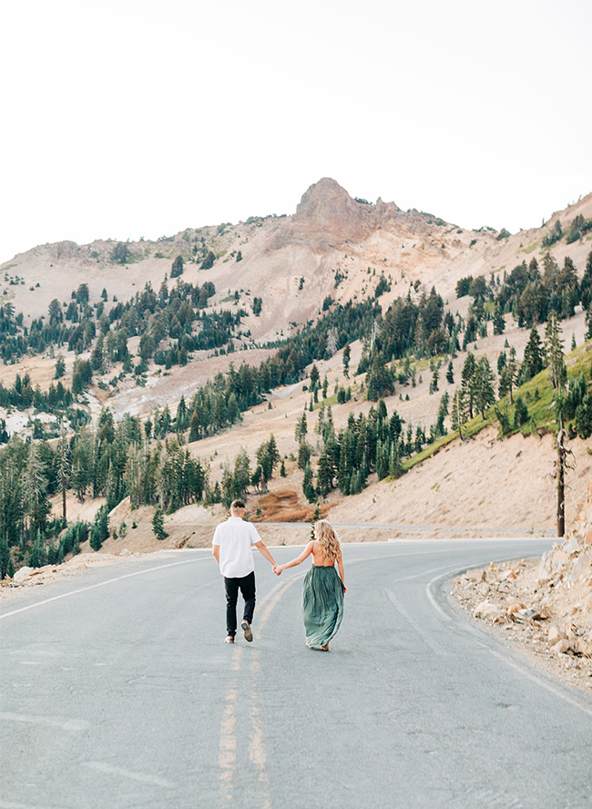 Romantic Mountainside Love Shoot