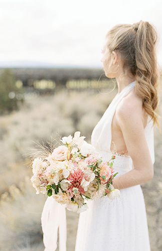 natural wedding, natural wedding colors, desert wedding