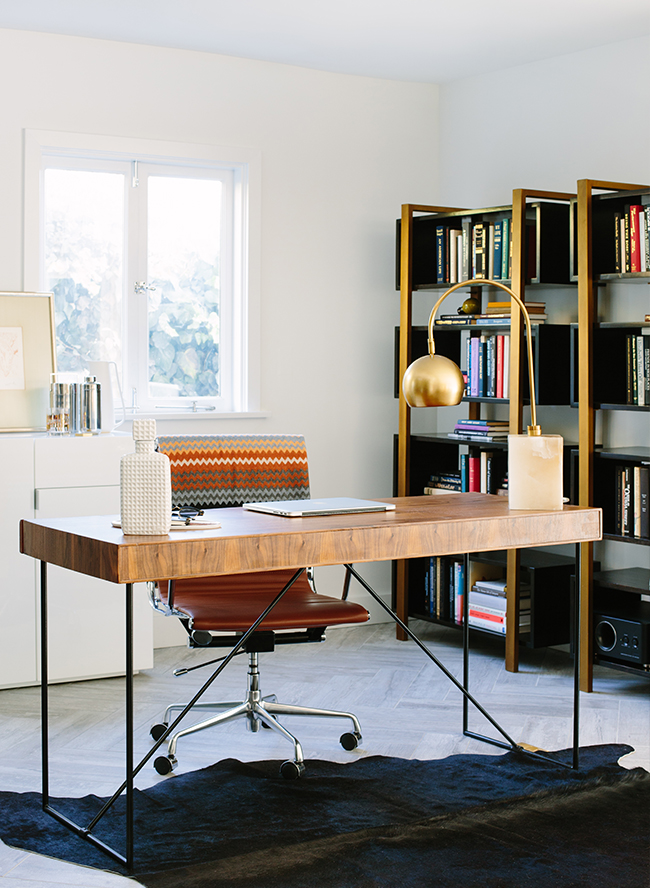 Eclectic Home, black lacquer design