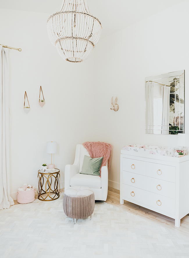 floral wallpaper nursery, Jessi Mallay