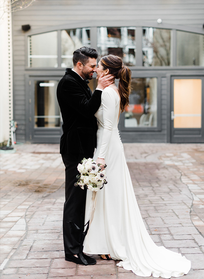 Urban Chic Wedding, white and green wedding