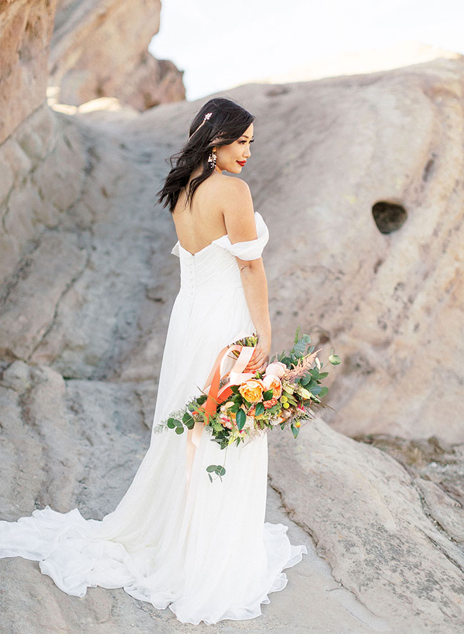 Desert Elopement, Desert Wedding Colors