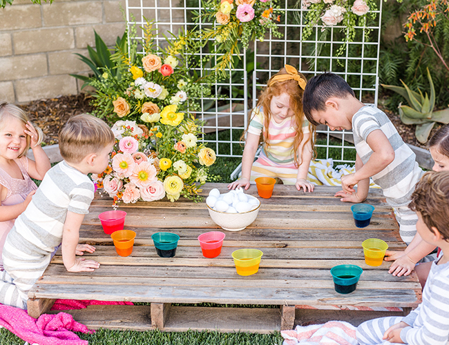 Kids Easter Egg Dying Party, Easter Egg Dying