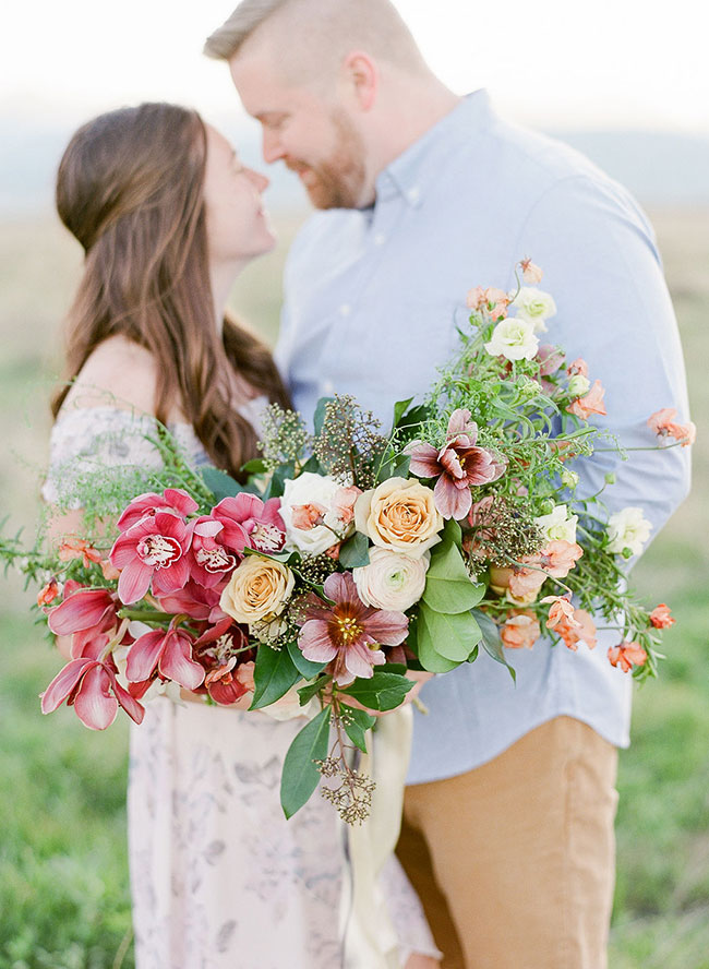 Scenic Spring Engagement Photos, outdoor engagement photos 