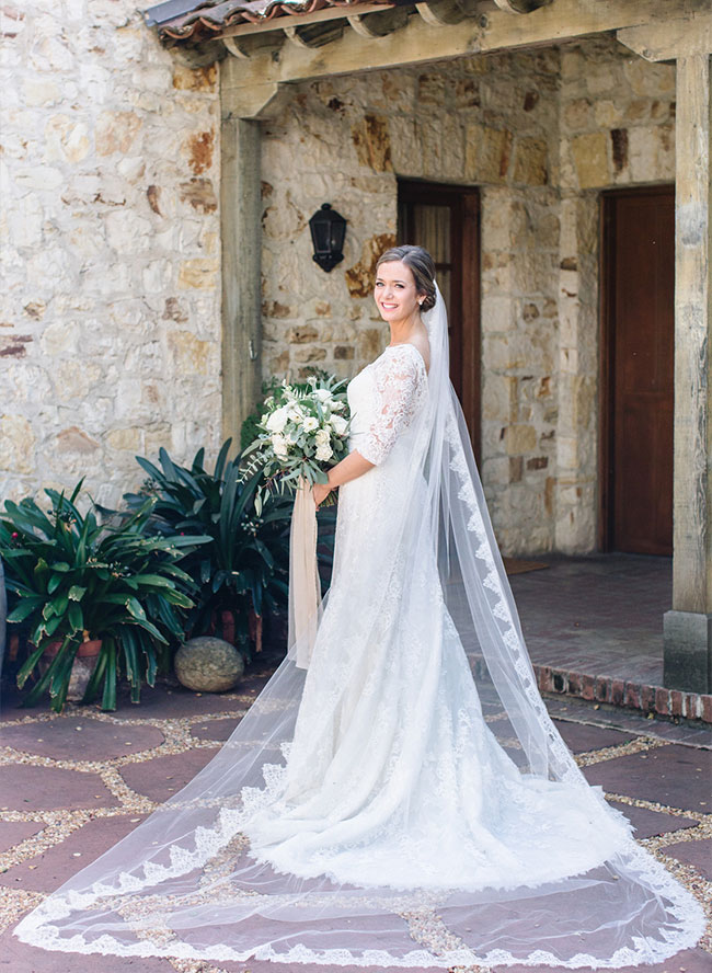 Neutral Book Themed Wedding, Wedding in Carmel